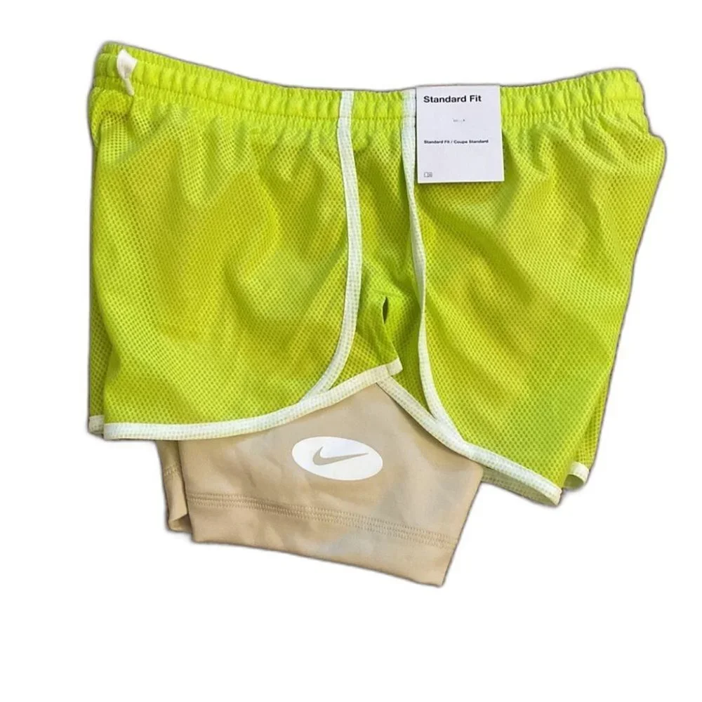 Nike Dri Fit Shorts Green Girl Size Medium